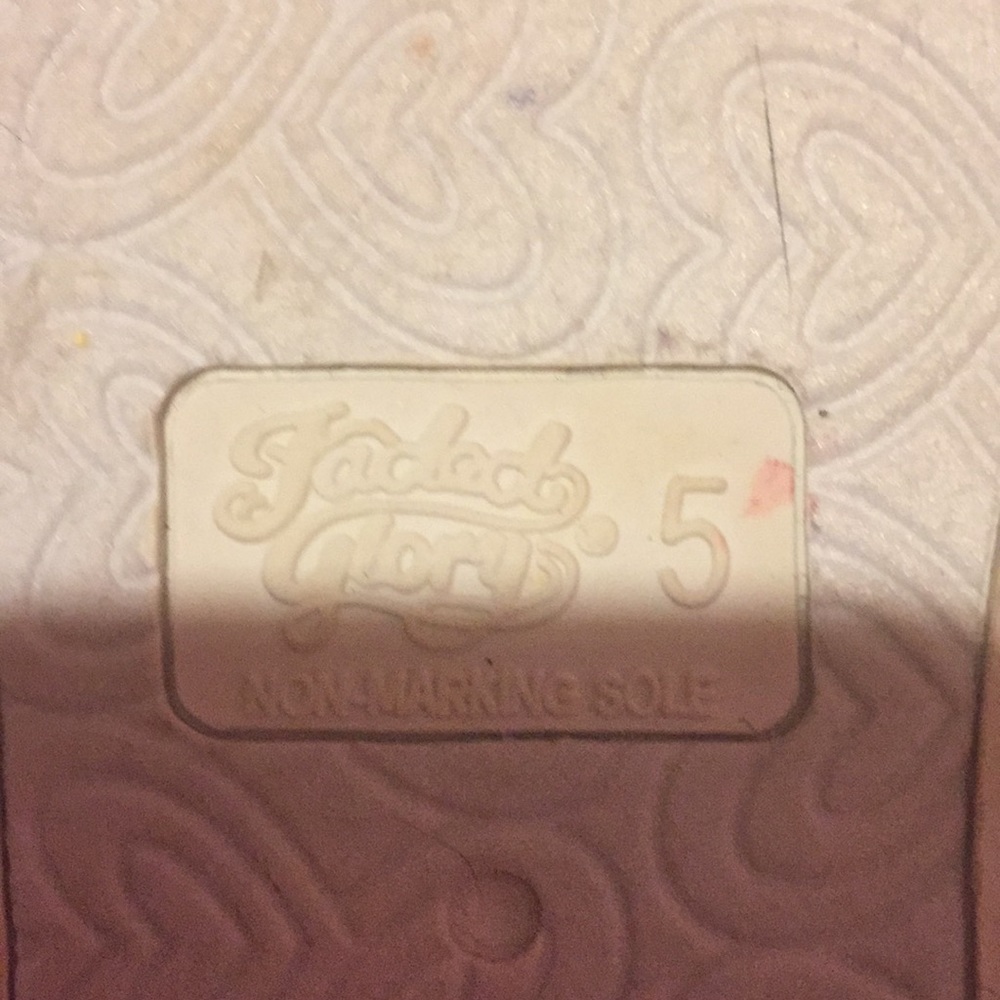 Shoes - Picture 2 of 3